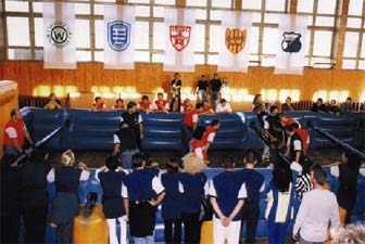 �koFIN - Na pln� plyn 1999